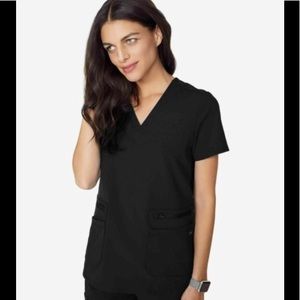 FIGS Women's Black Accra Scrub Top GUC